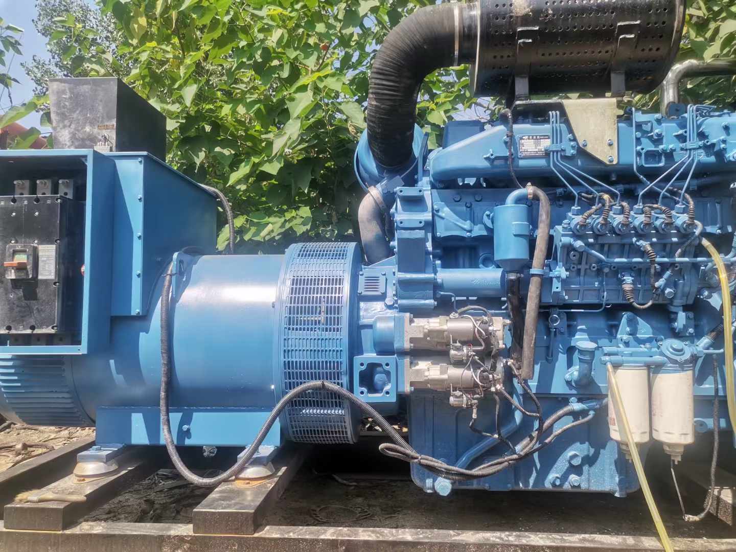 江宁详细说明降低 800kW 柴油发电机输出电流波动的方法