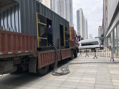 江宁低温环境下，柴油发电机组电池充满电的具体时间受哪些因素影响？